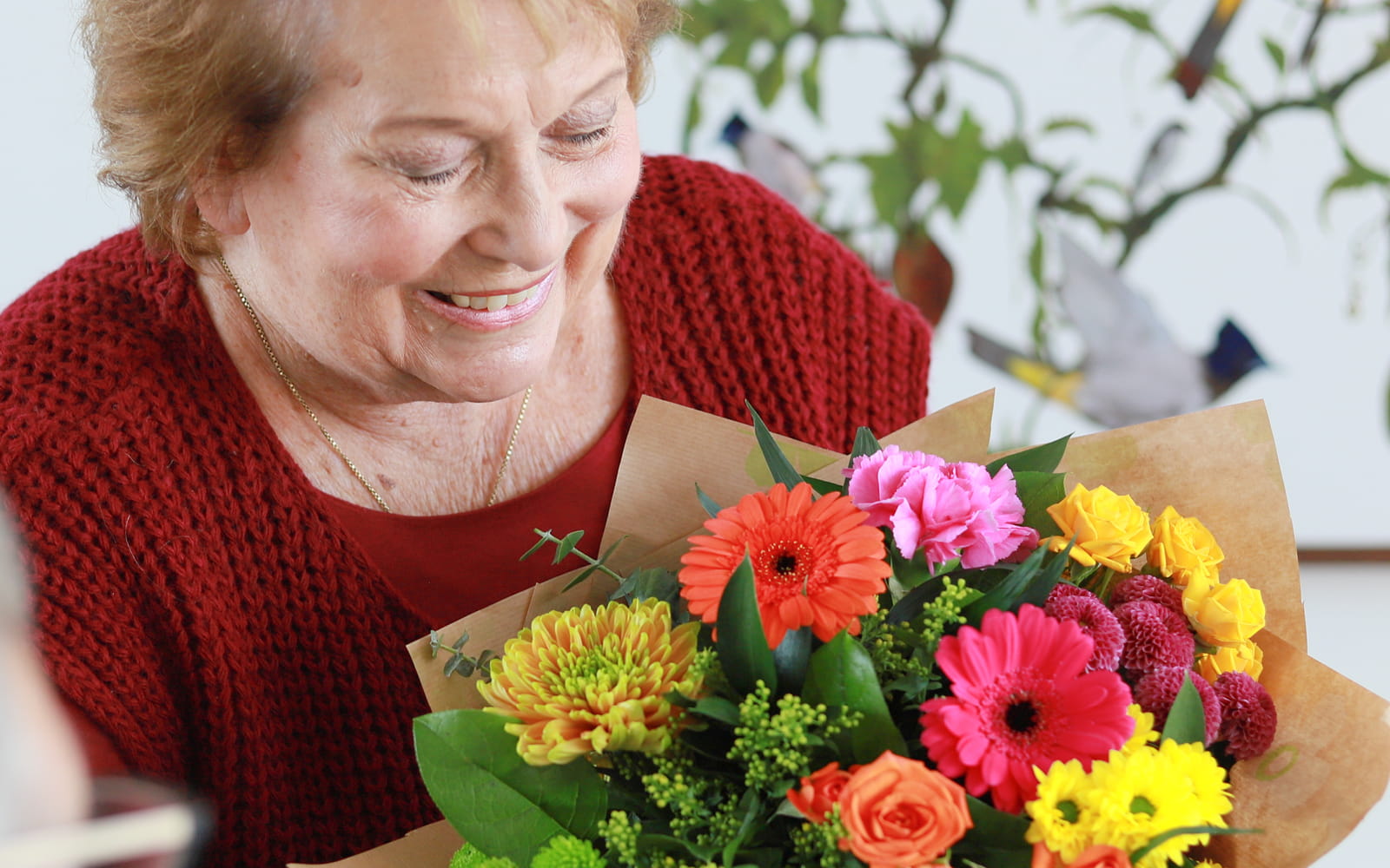 Seasonal bouquets from Snowballs Flower Gallery in Rosebud offering same-day delivery